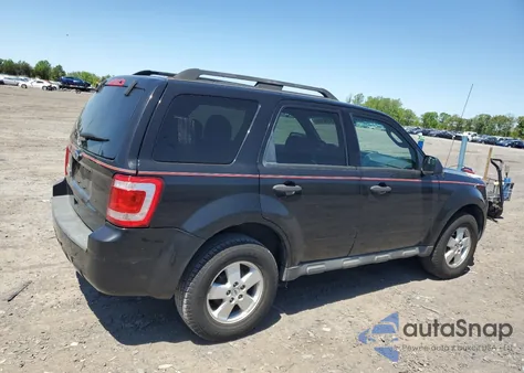 2011 Ford Escape Xlt z USA, uszkodzony, nr VIN 1FMCU9D71BKB73526